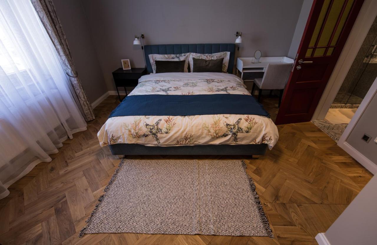 Emily Hotell Riga Exteriör bild